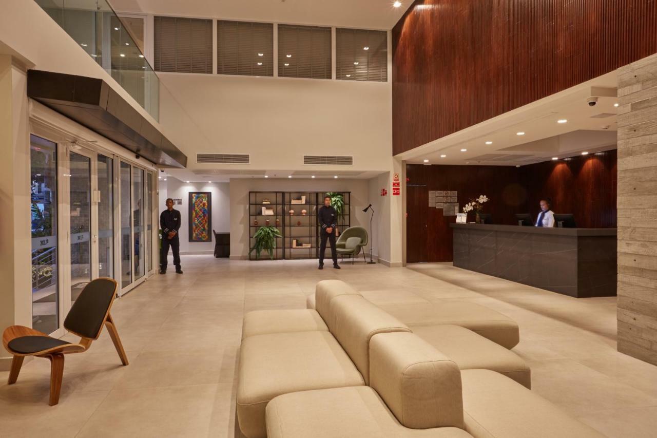 Flix Hotel 4*