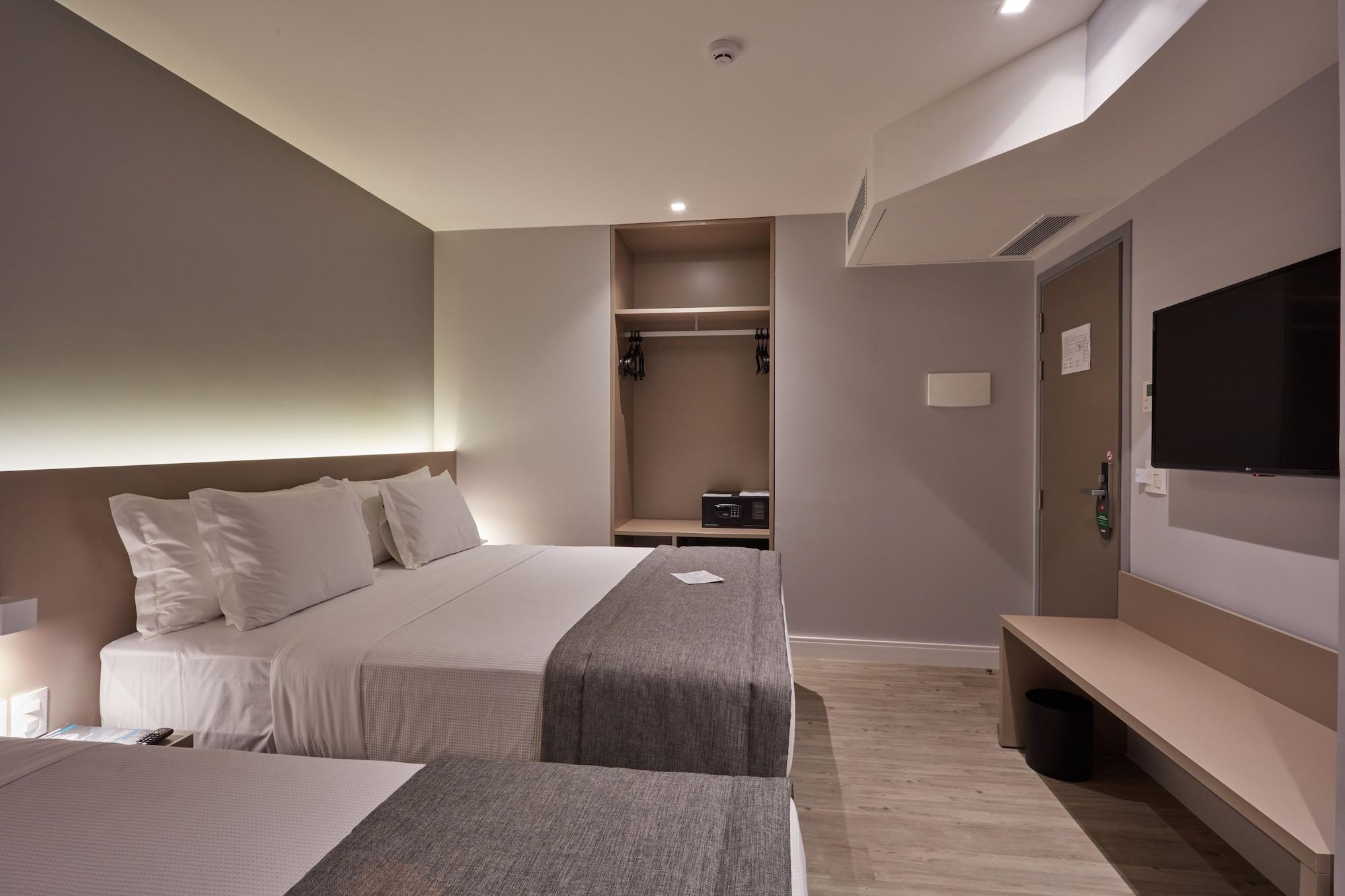 Flix Hotel 4*