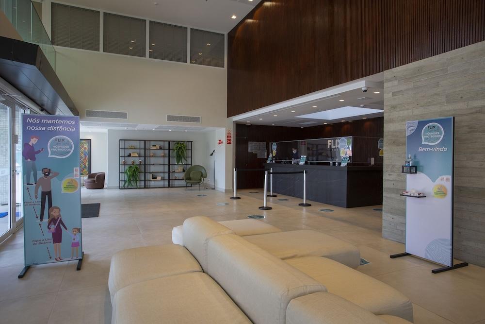 Flix Hotel 4*